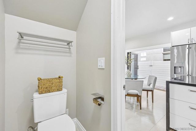 836 C Ave., Coronado, CA 92118