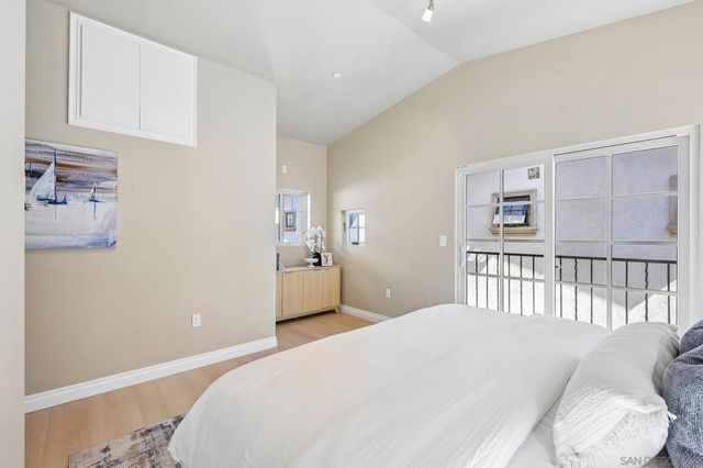 836 C Ave., Coronado, CA 92118