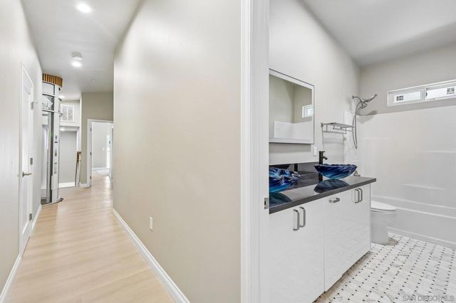 836 C Ave., Coronado, CA 92118
