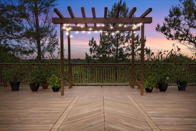 178 Pine Tree LOOP, Bastrop, TX 78602