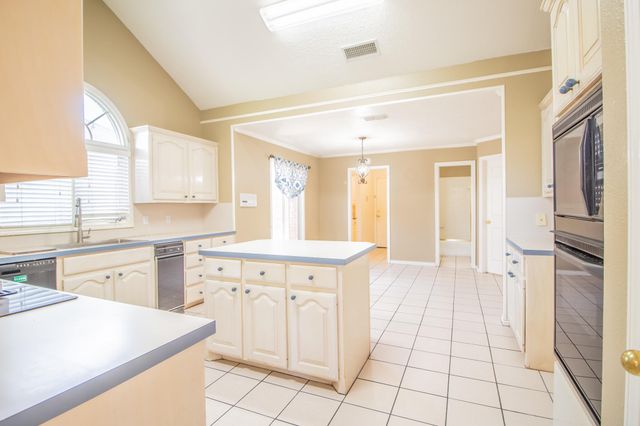 5003 Amherst Street, Lubbock, TX 79416