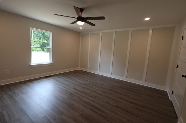 7208 Carthage Rd, Pleasant Shade, TN 37145
