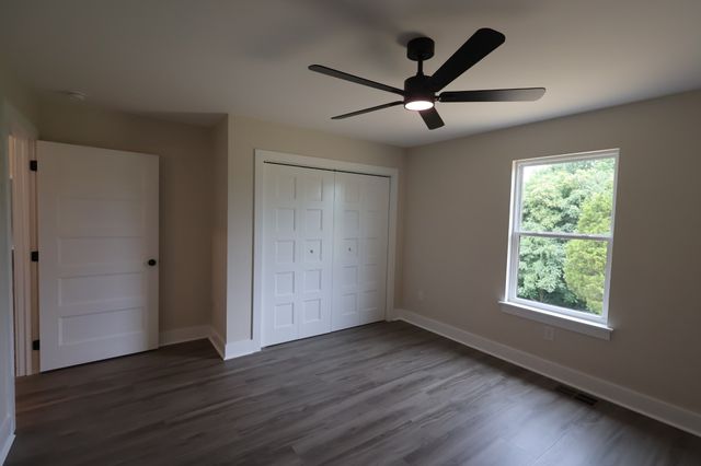 7208 Carthage Rd, Pleasant Shade, TN 37145