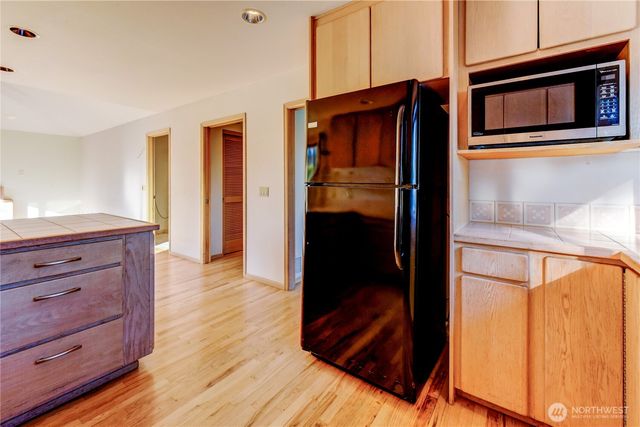 15728 NE 61st Ct, Redmond, WA 98052