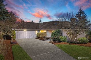 15728 NE 61st Ct, Redmond, WA 98052