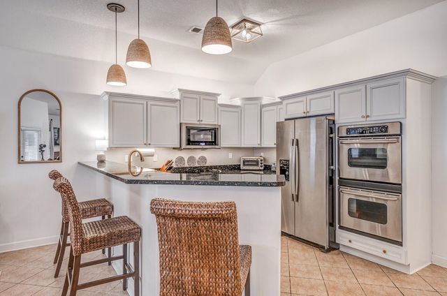 10476 MABRY MILL RD, Cordova, TN 38016