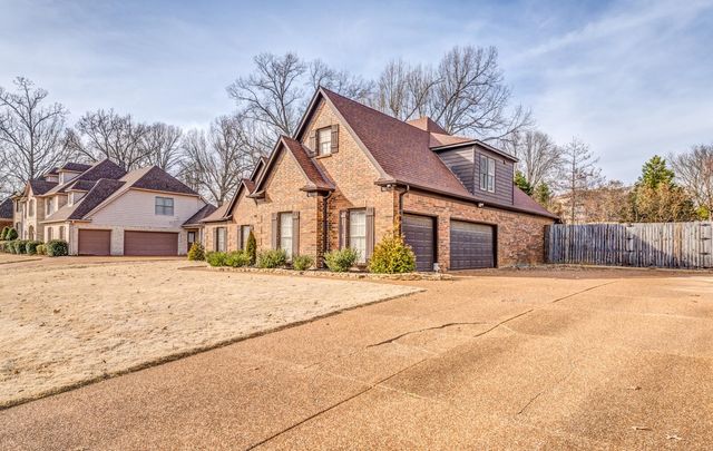 10476 MABRY MILL RD, Cordova, TN 38016