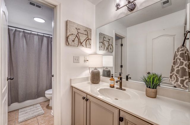 10476 MABRY MILL RD, Cordova, TN 38016