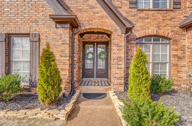 10476 MABRY MILL RD, Cordova, TN 38016