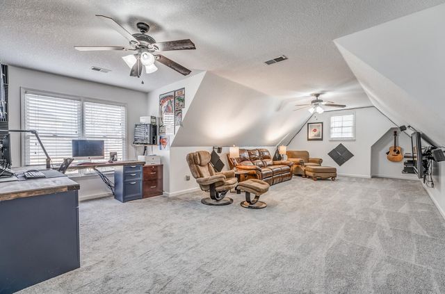 10476 MABRY MILL RD, Cordova, TN 38016