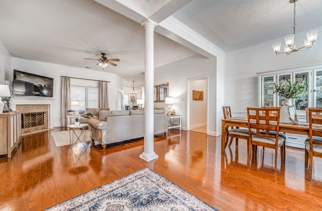 10476 MABRY MILL RD, Cordova, TN 38016