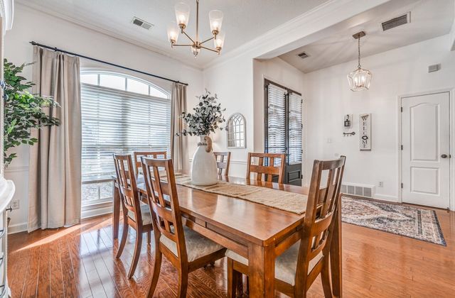 10476 MABRY MILL RD, Cordova, TN 38016