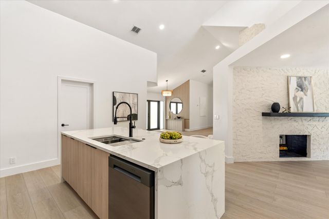 3093 NW 28th Terrace, Boca Raton, FL 33434