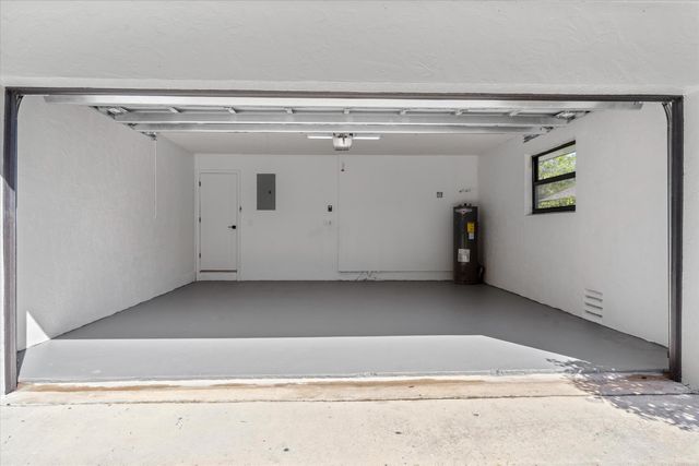 3093 NW 28th Terrace, Boca Raton, FL 33434