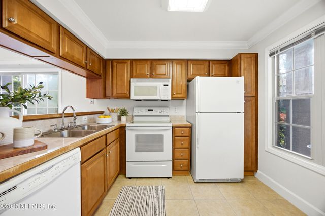 2604 TACITO Trail, Jacksonville, FL 32223