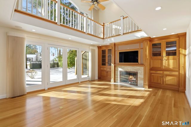 59 Emerald Lane, Stamford, CT 06905