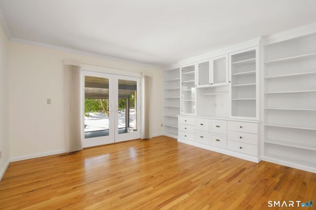 59 Emerald Lane, Stamford, CT 06905