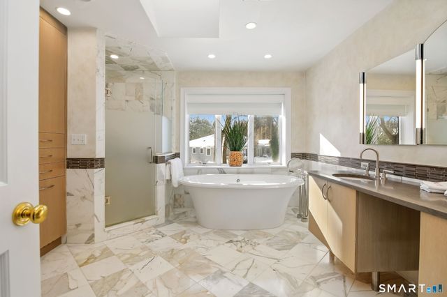 59 Emerald Lane, Stamford, CT 06905