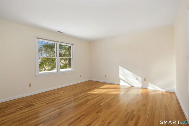 59 Emerald Lane, Stamford, CT 06905