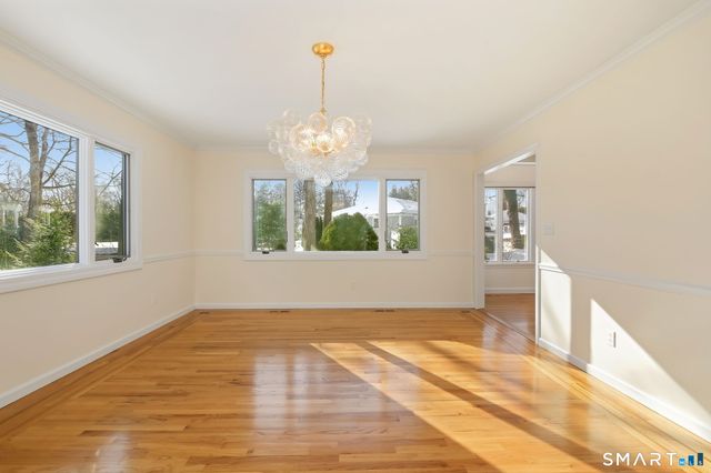 59 Emerald Lane, Stamford, CT 06905