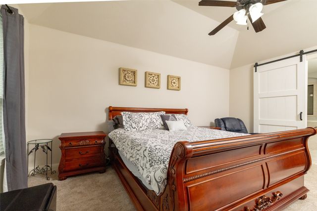 955 Champions Way, Roanoke, TX 76262