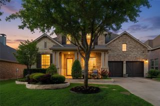 955 Champions Way, Roanoke, TX 76262