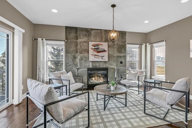 N56W19780 Powell DRIVE, Menomonee Falls, WI 53051