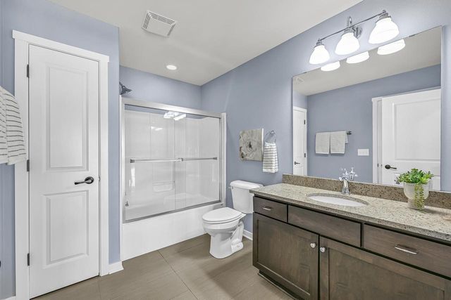 N56W19780 Powell DRIVE, Menomonee Falls, WI 53051