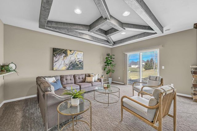 N56W19780 Powell DRIVE, Menomonee Falls, WI 53051