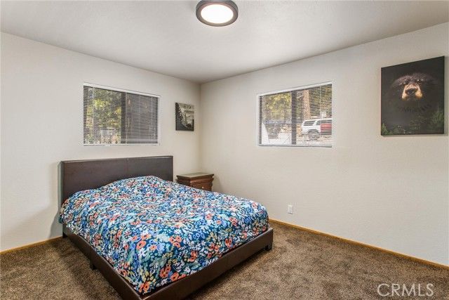 31822 Panorama Drive, Running Springs, CA 92382