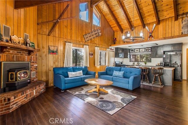 31822 Panorama Drive, Running Springs, CA 92382