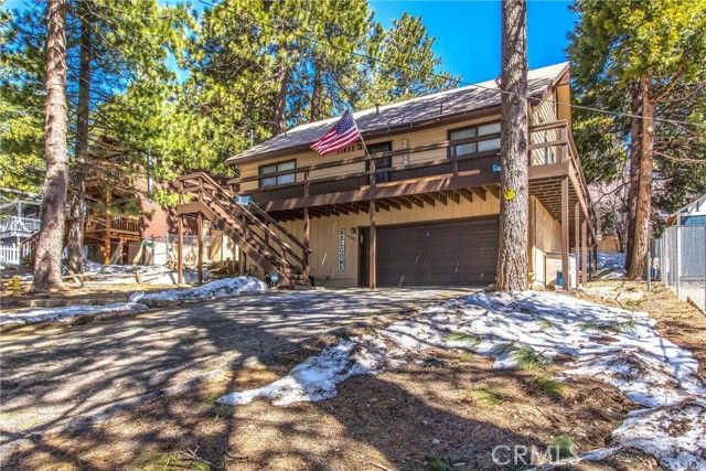 31822 Panorama Drive, Running Springs, CA 92382