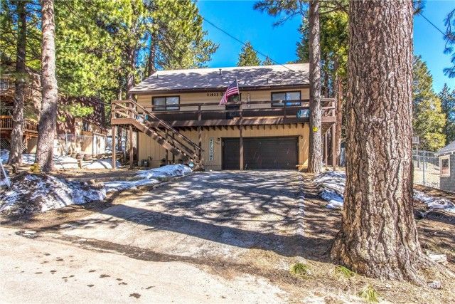 31822 Panorama Drive, Running Springs, CA 92382