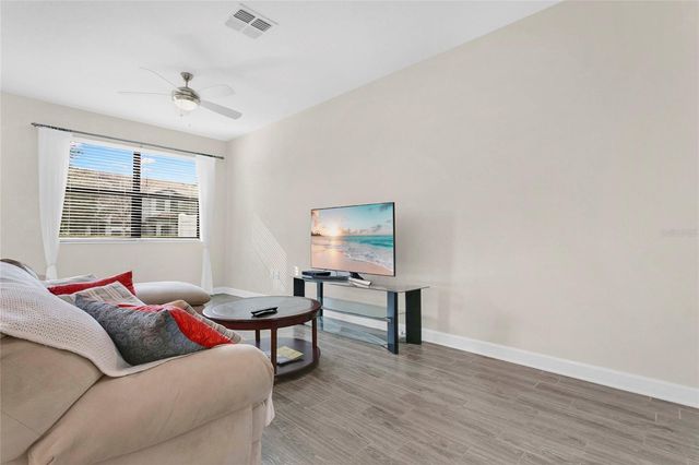 1208 PAYNE STEWART DRIVE, Davenport, FL 33896