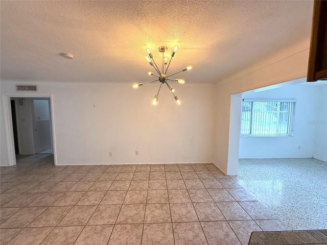 2420 68TH AVENUE S, St Petersburg, FL 33712