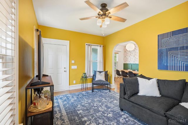 1539 Barvac Avenue, Cincinnati, OH 45223