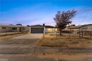 42221 52nd W, Lancaster, CA 93536