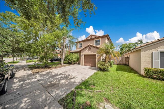 2019 SE 13th St, Homestead, FL 33035