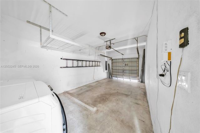 2019 SE 13th St, Homestead, FL 33035