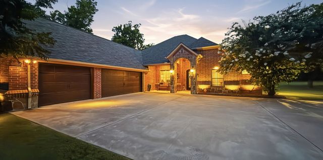 6404 Citation Court, Granbury, TX 76049