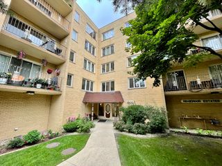 6400 W BELLE PLAINE Avenue 506, Chicago, IL 60634