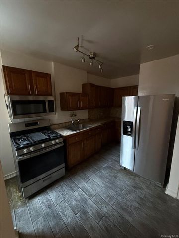 770 Bronx River Rd A41, Yonkers, NY 10708