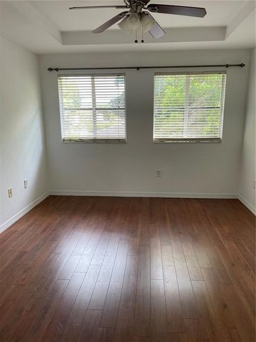 8830 W Flagler Street 8, Miami, FL 33174
