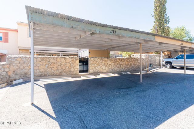 233 MARICOPA Drive 233, El Paso, TX 79912