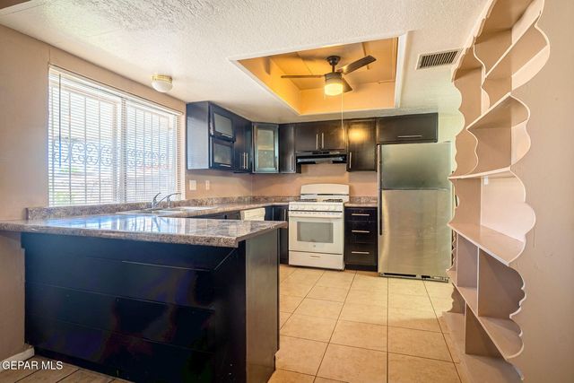 233 MARICOPA Drive 233, El Paso, TX 79912