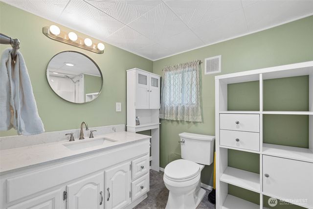 429 170th Street S, Spanaway, WA 98387