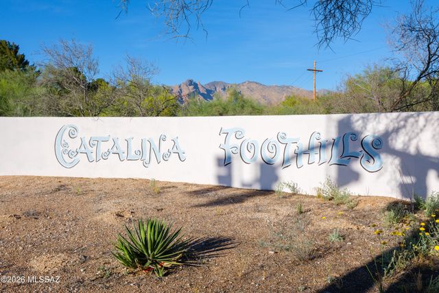 1600 E Entrada Quinta, Tucson, AZ 85718