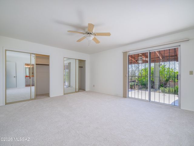 1600 E Entrada Quinta, Tucson, AZ 85718