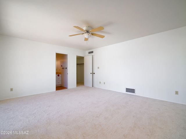 1600 E Entrada Quinta, Tucson, AZ 85718