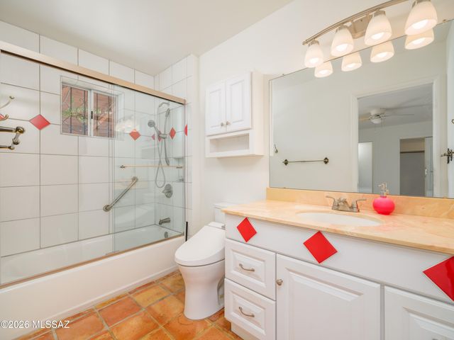 1600 E Entrada Quinta, Tucson, AZ 85718